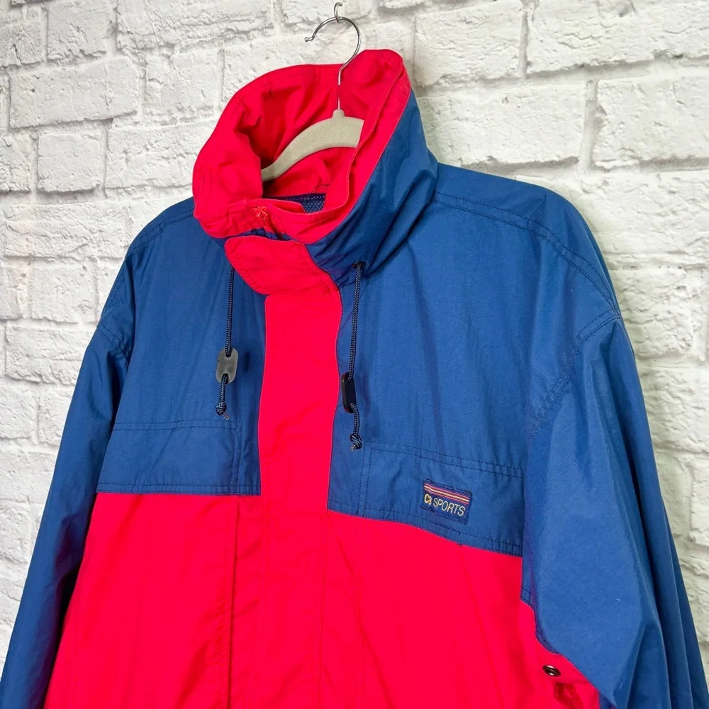 VTG CB Sports Mens Windbreaker Raincoat Size XL Packed Hood Zip Blue Red NWOT